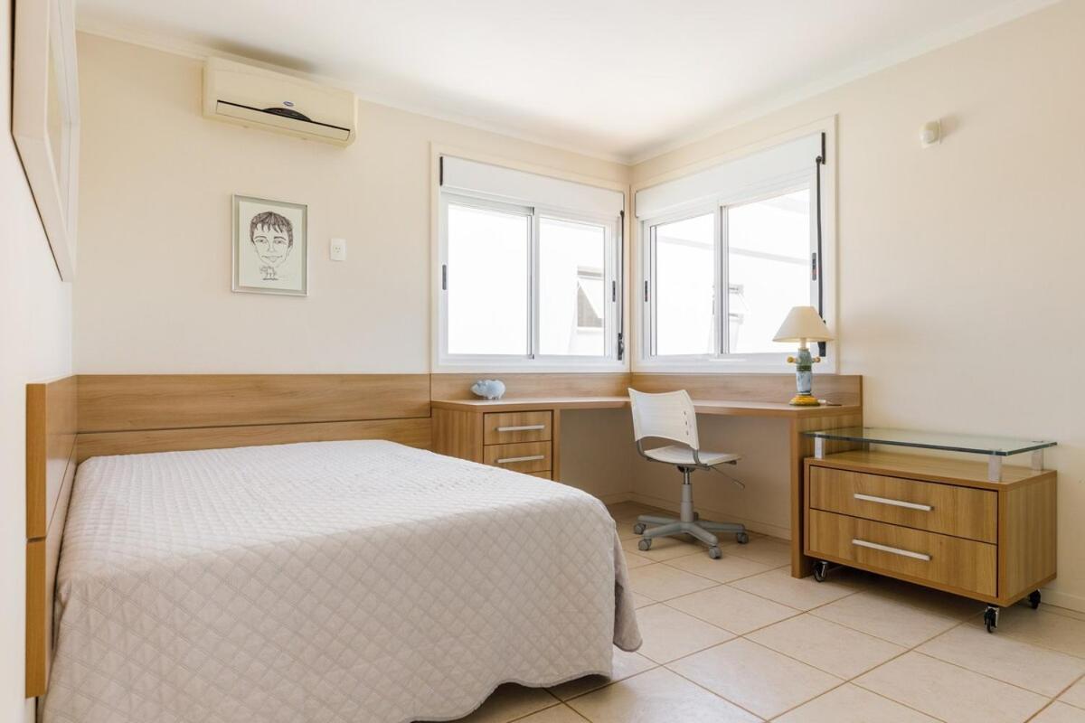 Casa Muito Com Piscina Aquecida E Muito
